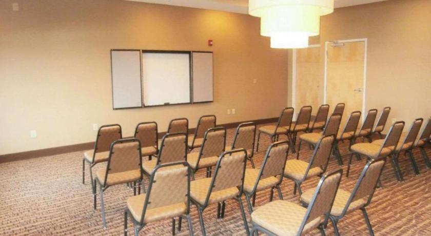 Comfort Suites Smyrna Ngoại thất bức ảnh